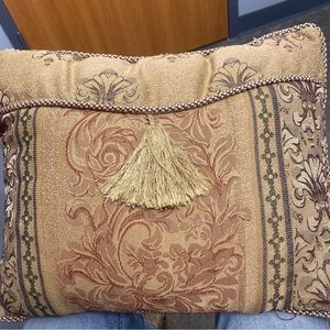 French embroidered golden pillow